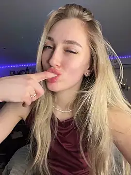 Good  Girl  online show from February 16, 3:56 pm