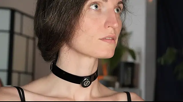 yulladao online show from October 8, 5:06 pm