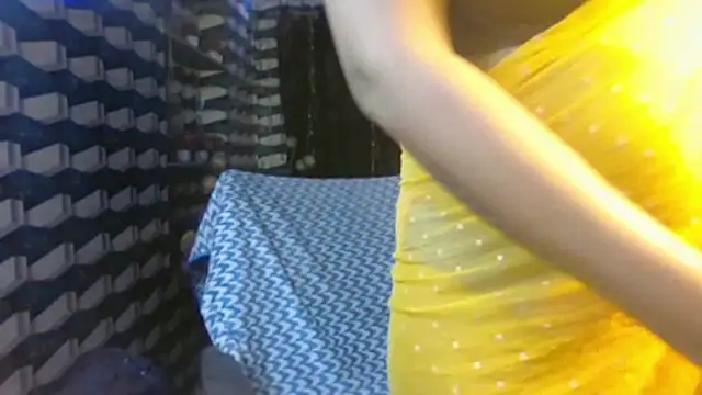 Hotty Navyaa online show from November 24, 12:45 am