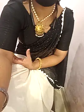 Mallu-Gayathri Arun online show from October 21, 5:55 am