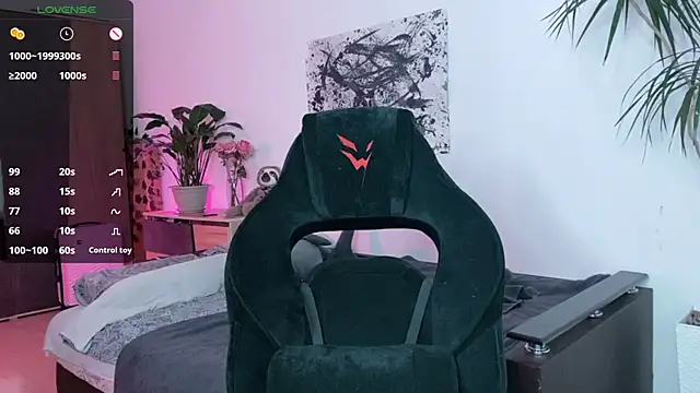 pale skin online show from October 26, 2:23 pm