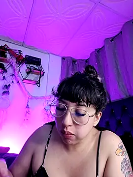 Piafisher1 online show from September 23, 1:15 am