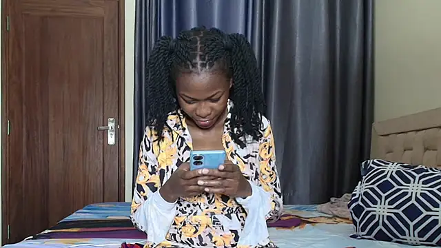 queen heather online show from September 16, 12:29 am