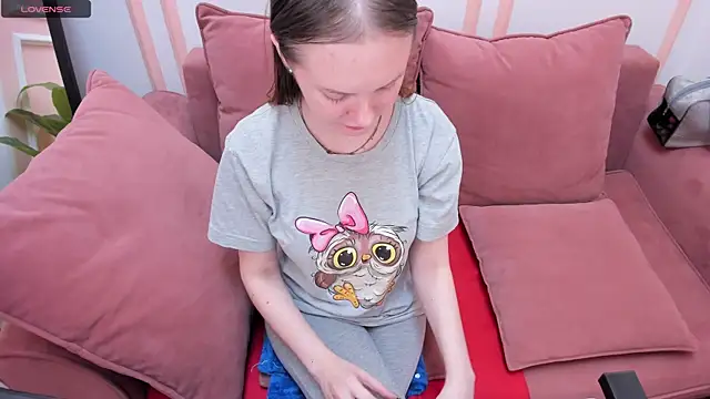 JannaVerdi  online show from October 7, 6:40 am