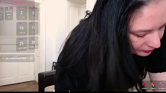 ElenaRose90 online show from September 21, 8:07 pm