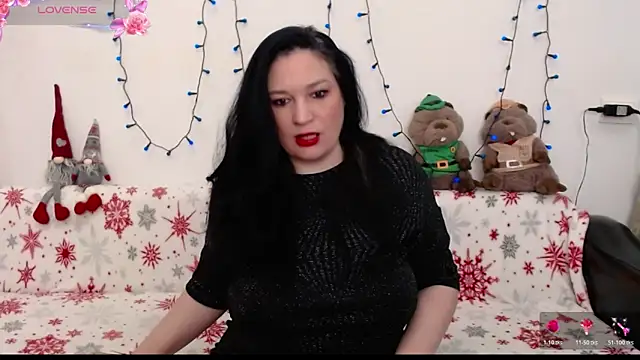 ElenaRose90 online show from December 18, 8:46 pm