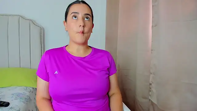 Hanna86 online show from October 27, 8:14 pm