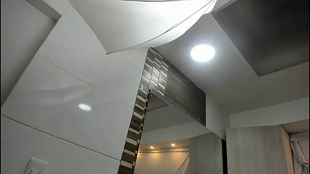 Mhelanny2 online show from November 29, 5:50 pm