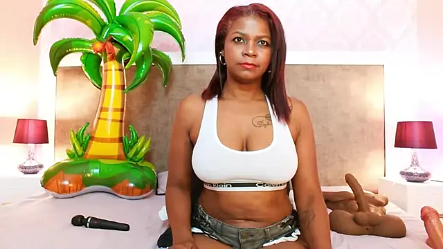 LisaBaileys online show from September 14, 2:04 pm