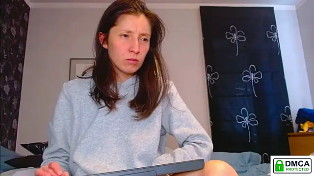 Sophi Cute online show from March 25, 2:20 pm