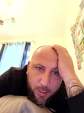 hopeandhupe online show from January 18, 2:35 pm