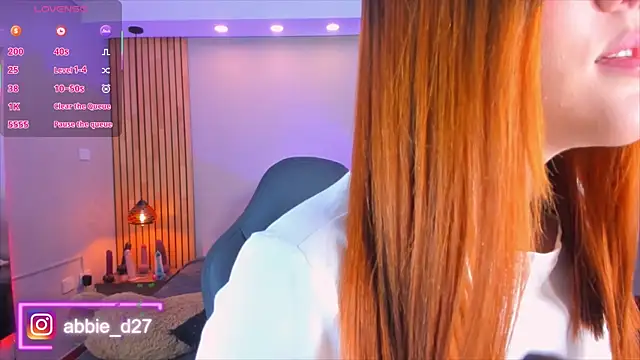 AbbieEdmond online show from October 25, 4:20 am