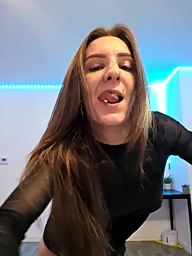 Ladykimberly XOXO online show from November 16, 9:15 pm