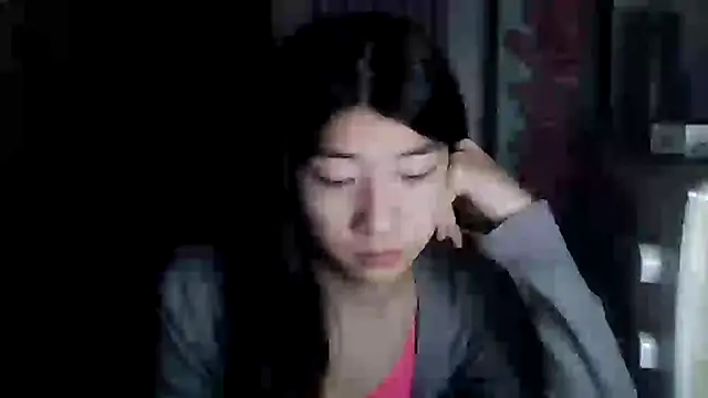 CarlyJoy online show from February 8, 1:37 pm