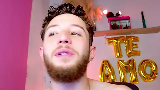 Juan Castano online show from February 15, 10:20 pm