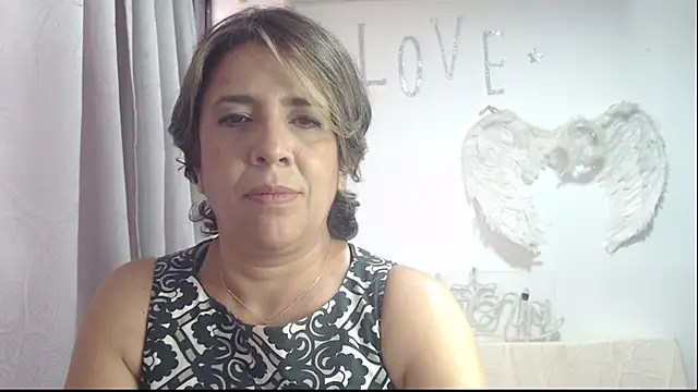 Victoria meester online show from September 19, 8:19 pm