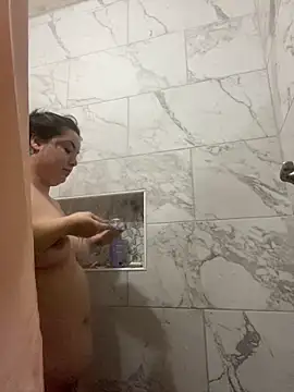 xocrybaby online show from February 1, 2:54 am