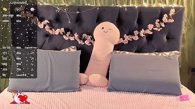 AliceLanley online show from November 19, 11:32 am