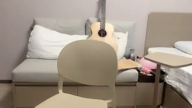 A-xena online show from October 14, 2:25 am