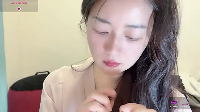 A-xena online show from January 14, 3:00 am