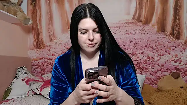 Annatrybebetter online show from January 14, 11:43 pm