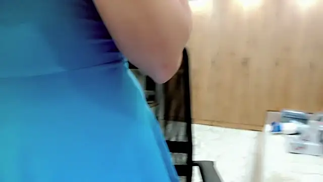 EveLove33 online show from November 12, 1:53 pm