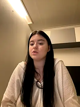 Angela Fosterr online show from October 1, 5:29 pm