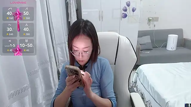 -orange  online show from September 24, 7:29 am