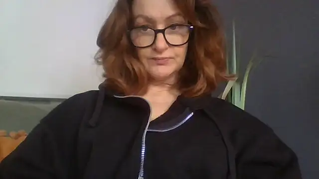 Princessviaa online show from March 31, 10:48 am