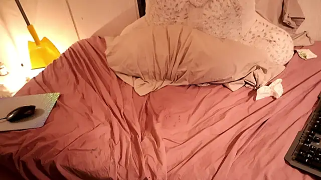 xxpixeyxx online show from February 27, 1:27 am