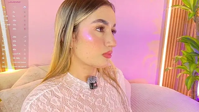 alison collins online show from April 18, 9:15 pm