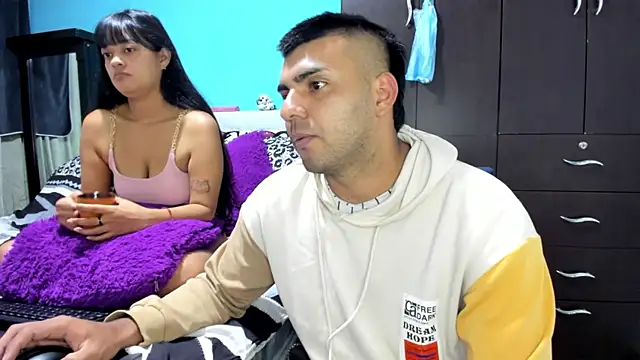 2ScarletandRyan8 online show from October 23, 9:59 am