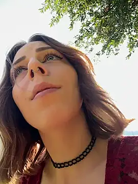 Mia Railey online show from March 20, 3:17 pm