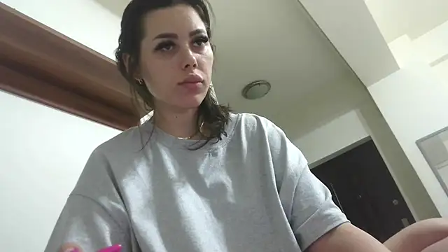 LovelyJulliette online show from March 7, 6:48 pm