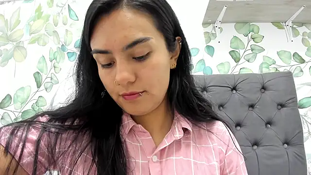 atilanadiaz7 online show from September 26, 4:59 pm