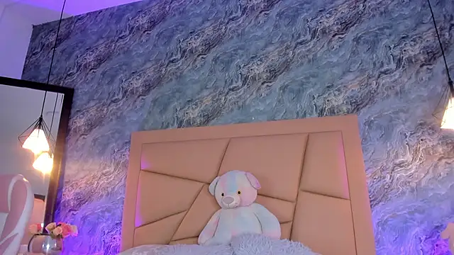  Hollywood 1 online show from October 5, 9:47 am