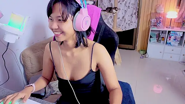 Kana G online show from October 8, 6:23 pm