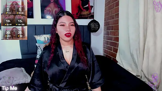 kyliejenner hot online show from September 19, 3:27 am