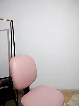 valeriahunter1 online show from April 28, 10:57 pm