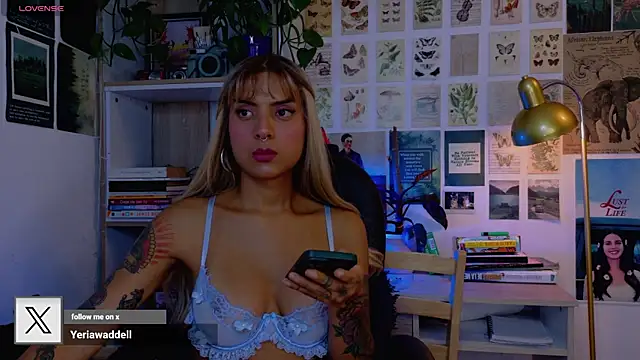 Yeriawaddell  online show from June 26, 11:50 pm