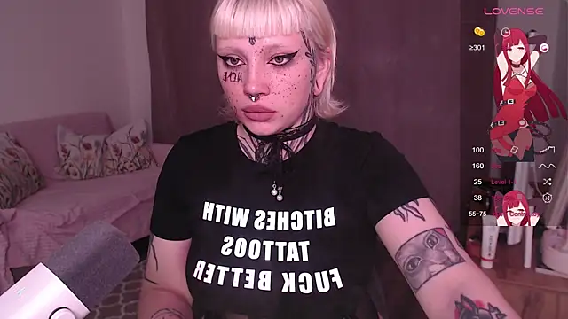 tradishka online show from September 9, 8:41 pm