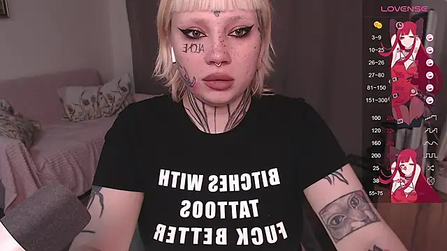 tradishka online show from September 13, 8:06 pm