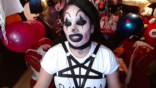 kureiji hentaii online show from October 18, 11:06 pm