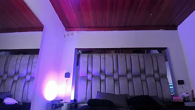 NikkySmiith online show from March 19, 3:49 pm