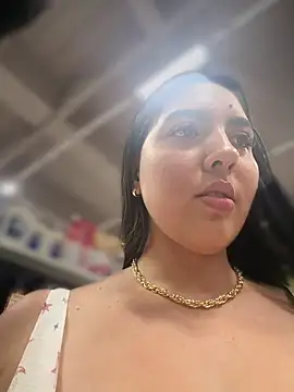 Sofia Collins- online show from February 1, 11:58 pm