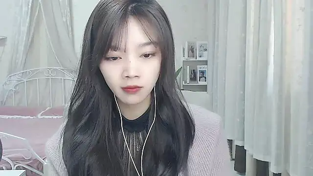 Jenny-Z online show from February 8, 2:26 am