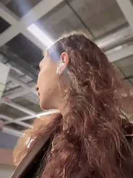 QuitieLia online show from September 9, 9:09 am