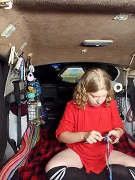 Evalain shadow online show from October 13, 2:25 am