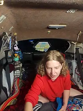 Evalain shadow online show from October 19, 2:57 am