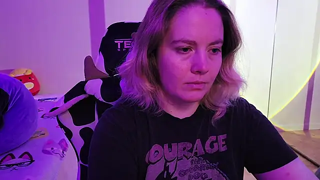 InternetFairy XO online show from October 19, 1:40 am